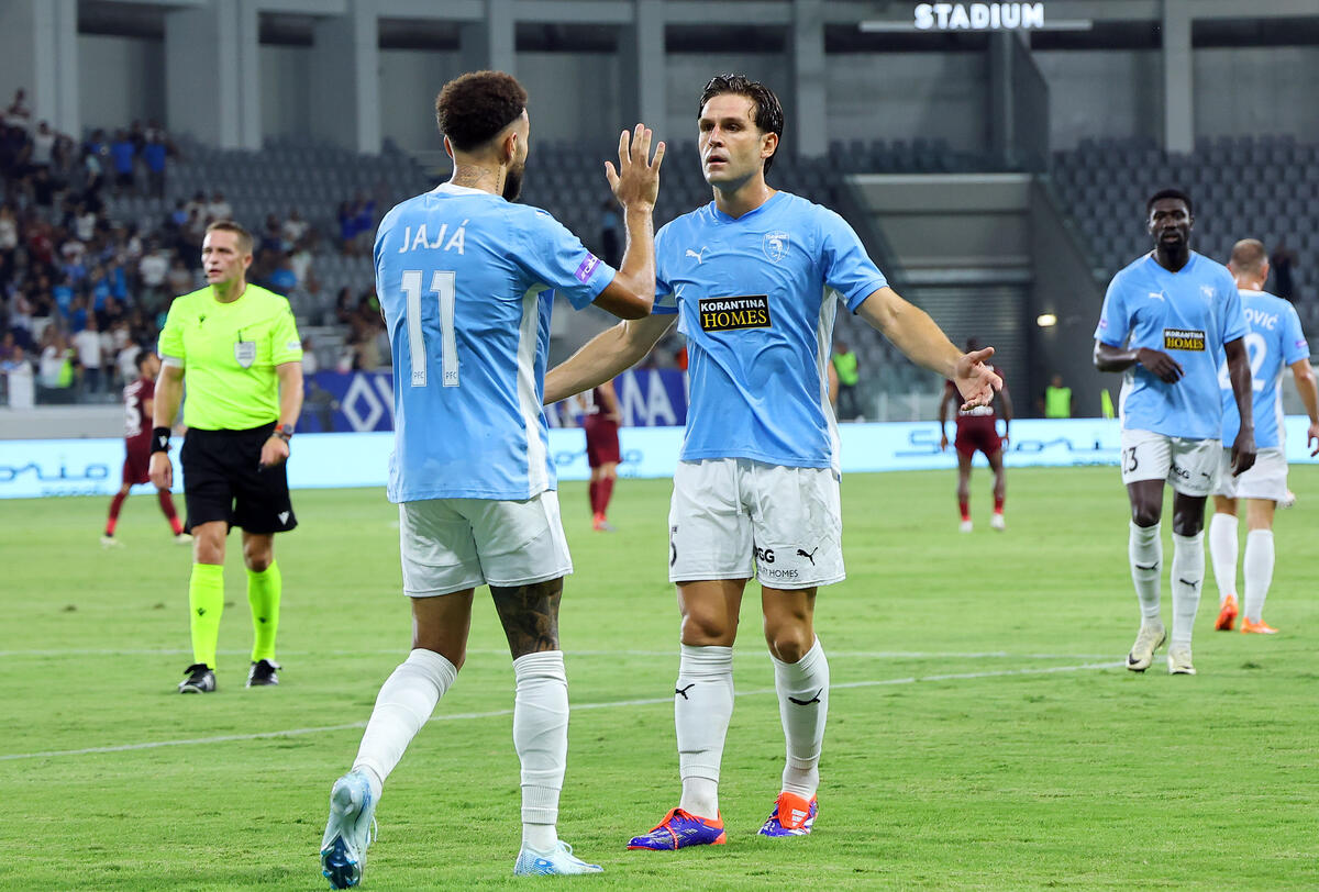 ΒΙΝΤΕΟ: Έτσι το «κάρφωσε» ο Γκολντάρ για το 2-0! thumb
