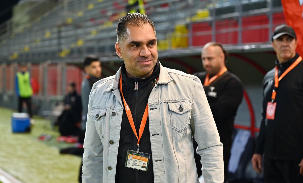 «Ζήτησε εξηγήσεις Γιώργο Κούμα για τις φανταστικές γραμμές των υπευθύνων στο VAR» thumb