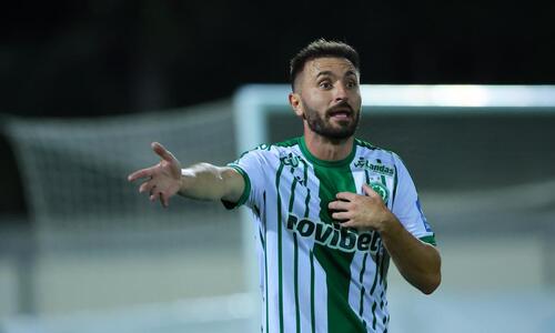 Γκέλαρε η Μίλαν κι άφησε την κορυφή στη Νάπολι thumb