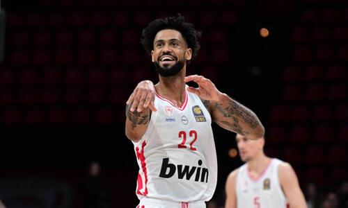 Ολυμπιακός – Κολοσσός 100-86: Ο Τάιλερ Ντόρσεϊ έβαλε 41 πόντους και έκλεψε την παράσταση thumb