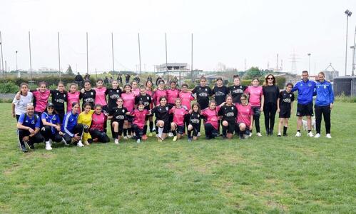 Έκλεψαν καρδιές τα κορίτσια του Asprakis FA στη Θεσσαλονίκη thumb