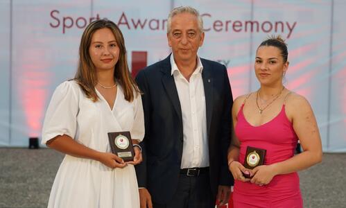 Στις αθλητικές βραβεύσεις του Πανεπιστημίου Λευκωσίας ο Αντιπρόεδρος του ΚΟΑ thumb