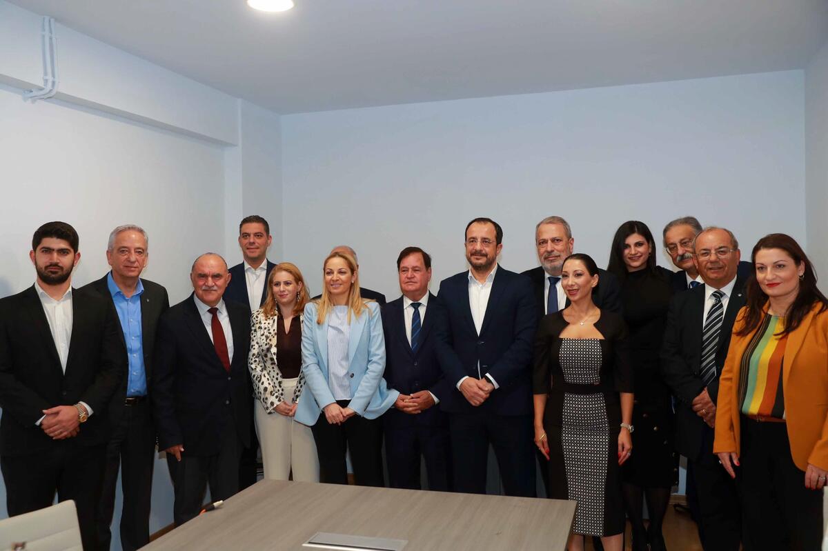Στα εγκαίνια των νέων γραφείων της Επιτροπής Δεοντολογίας ο ΚΟΑ thumb