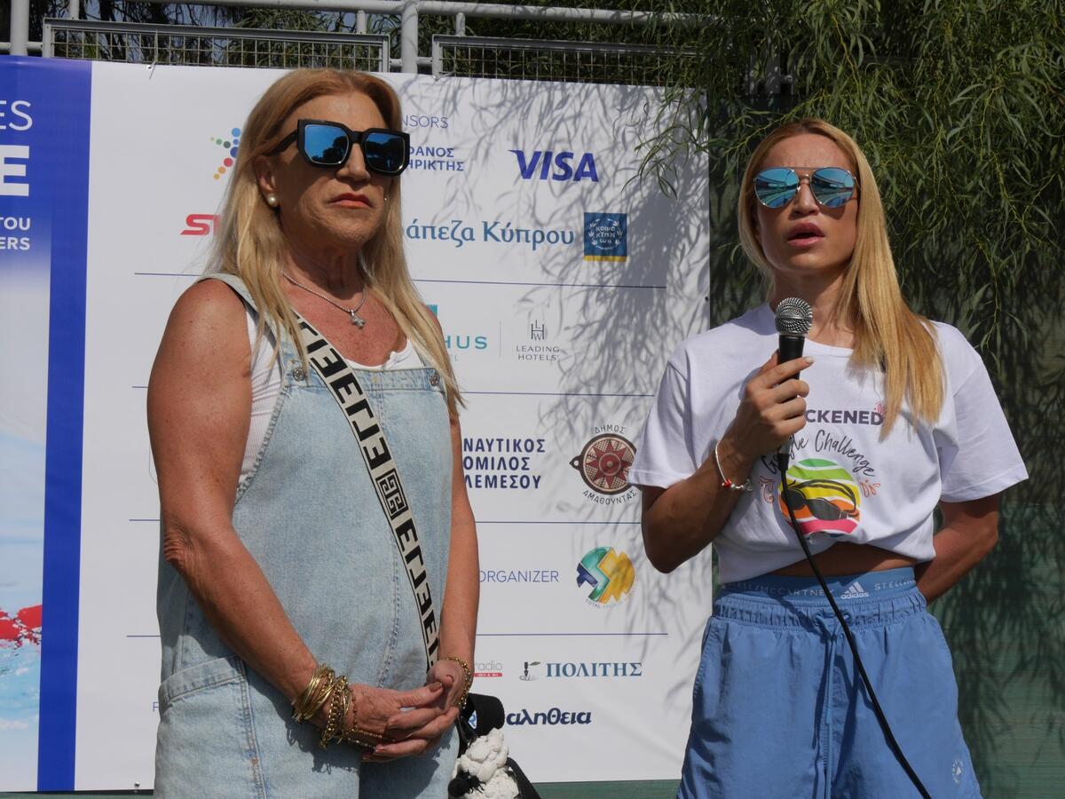 Ο ΚΟΑ στήριξε τη φιλανθρωπική Ημερίδα Κολύμβησης της Καρολίνας Πελενδρίτου thumb