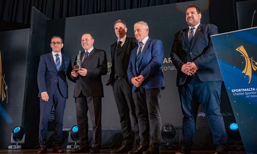 Ο Γενικός γραμματέας της ΕΑΚ στη Μάλτα thumb
