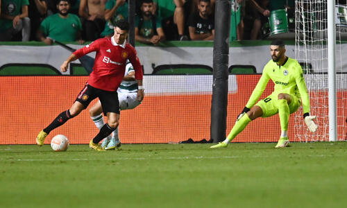 SKYSPORTS: «Ίδρωσαν» στο γκολ του Αντσαριφάρτ thumb