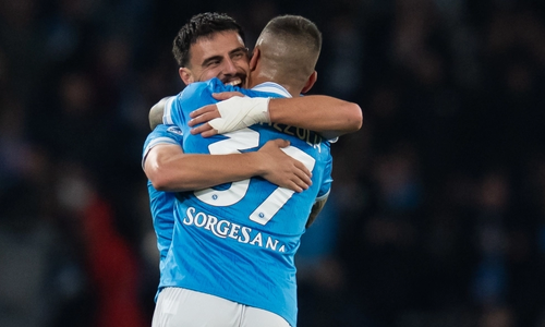 Νάπολι - Τορίνο 2-1: Την καθάρισε και πλησίασε τη Μίλαν! thumb