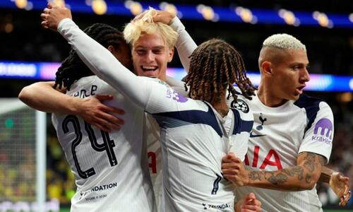 Premier League: Δεύτερη η Τότεναμ με «διπλό» στο Έλαντ Ρόουντ thumb