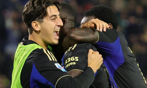 Serie A: «Έσπασε το ρόδι» η Πίζα και πανηγύρισε την παρθενική της νίκη thumb