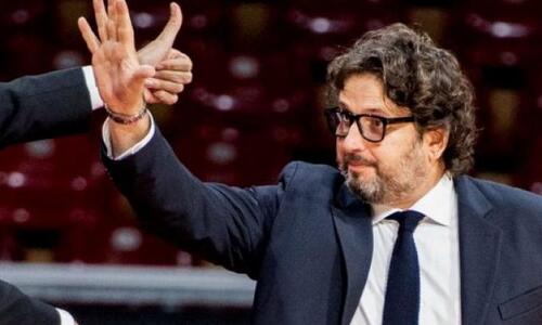 Επικό: Διαιτητής της Euroleague χτύπησε τον Τρινκιέρι! (vid) thumb