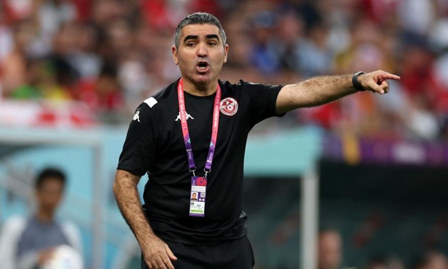 Δεν αποχωρεί ο προπονητής! thumb