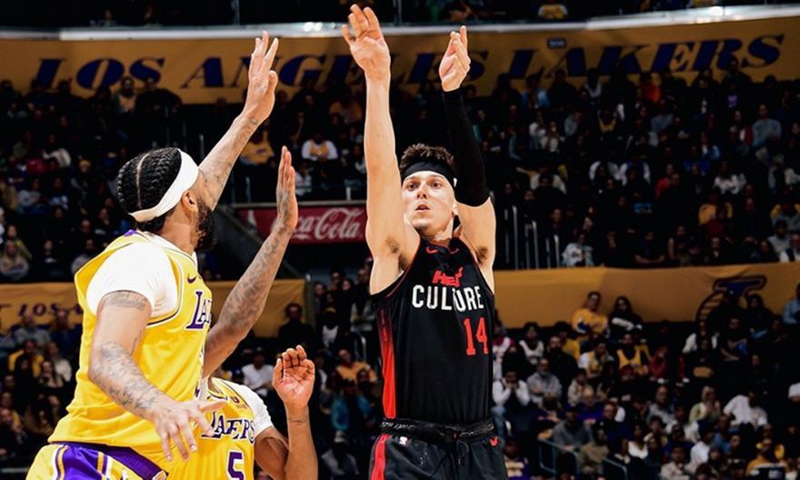 NBA: Κακός δαίμονας των Μπακς οι Πέισερς thumb