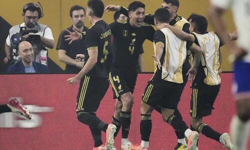 Ιστορική νίκη για το Μεξικό: Πήρε το Gold Cup με 2-1 επί των ΗΠΑ! thumb