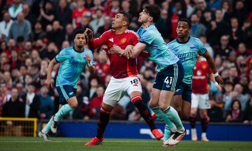 Premier League: Ισοπαλία στο «Ολντ Τράφορντ» με... κερδισμένη τη Λίβερπουλ thumb
