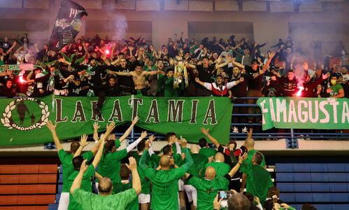 Τελευταίος πόντος και χαμός (video) thumb