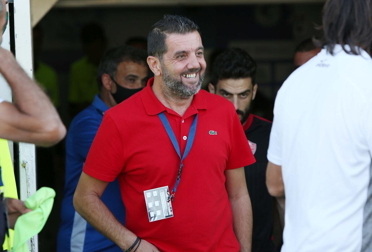 Ποντικός: Με παιδιά από τη U17, χωρίς προπονήσεις thumb