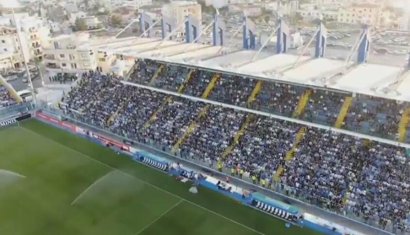 Κάλεσμα... με γεμάτο «ΠΑΠ»! (vid) thumb