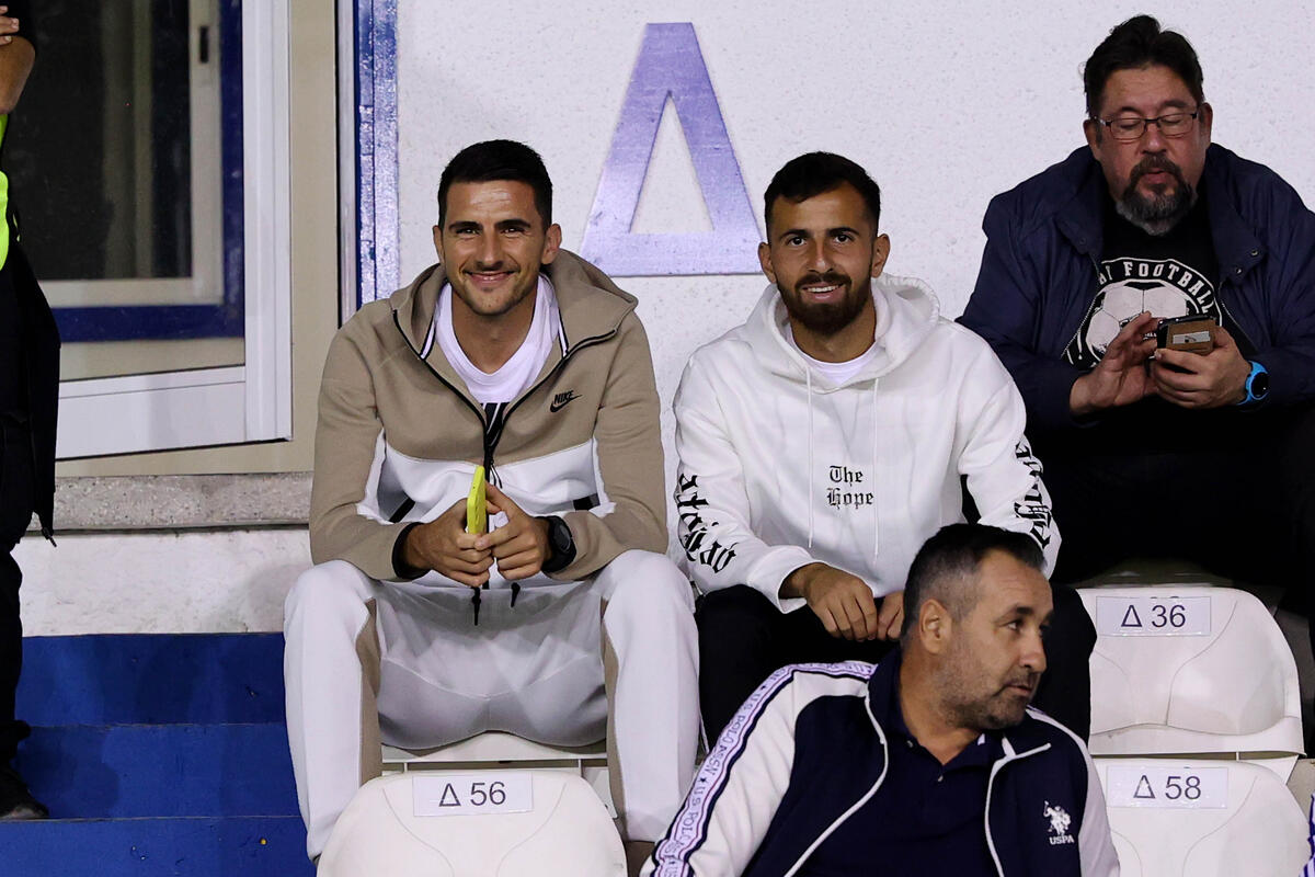 Οι ΑΕΚτζήδες στο Παπαδόπουλος (ΦΩΤΟ) thumb