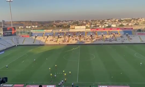 Μπότεφ: Είσοδος με αποδοκιμασίες (video) thumb