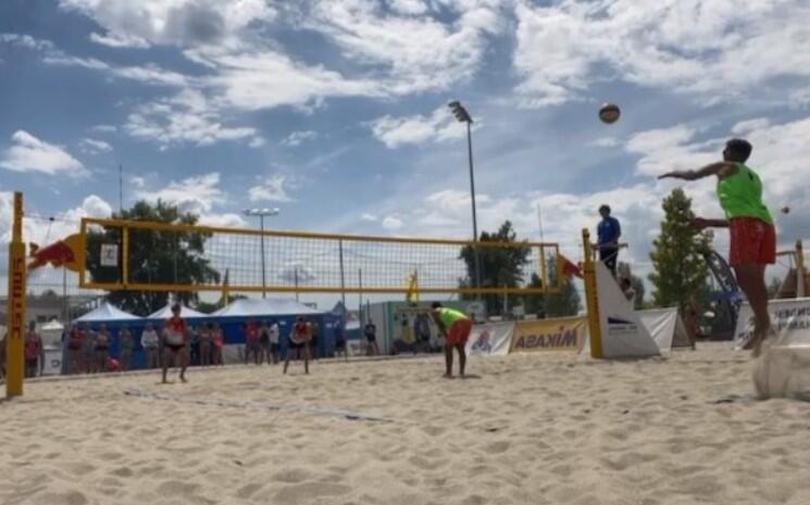 Στη Βουδαπέστη οι Μικροί του Beach Volley thumb