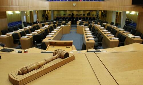 Εγκρίθηκε το νομοσχέδιο-«σωτηρία» για συλλόγους με χρέη στις Κοινωνικές Ασφαλίσεις! thumb