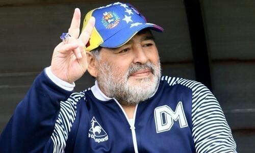 Για ανθρωποκτονία από πρόθεση κατηγορούνται οι επτά εμπλεκόμενοι στον θάνατο του Μαραντόνα thumb