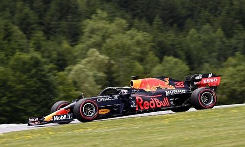 Τρίτη «pole position» για Φερστάπεν thumb