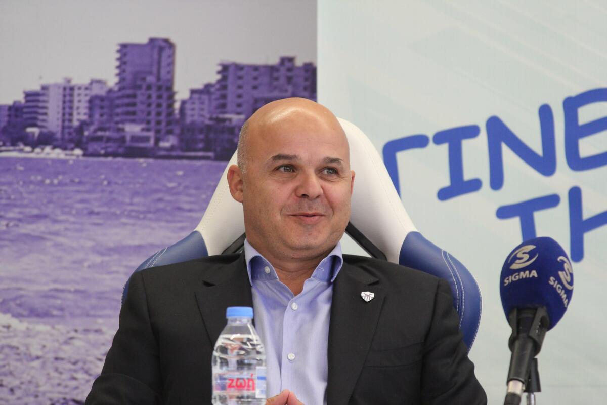 Αντίδραση Χαμπουλλά: «Καλά να πάθουμε που δεν κάναμε συγχωνεύσεις — χάσαμε τίτλους» thumb
