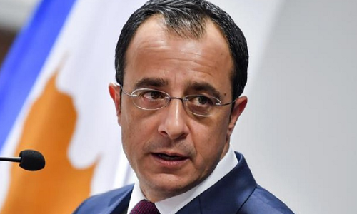 Ανακοινώνει μέτρα κατά χουλιγκανισμού ο ΠτΔ: «Φαινόμενα που δεν τιμούν κανένα» thumb