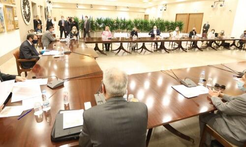 Στις 11:30 οι ανακοινώσεις για πιθανές χαλαρώσεις!  thumb