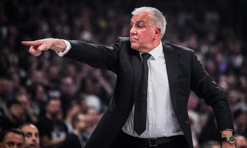 Η απόλυτη τρέλα: «Ζωγράφισε» τον Ομπράντοβιτς πάνω του! (Βίντεο) thumb