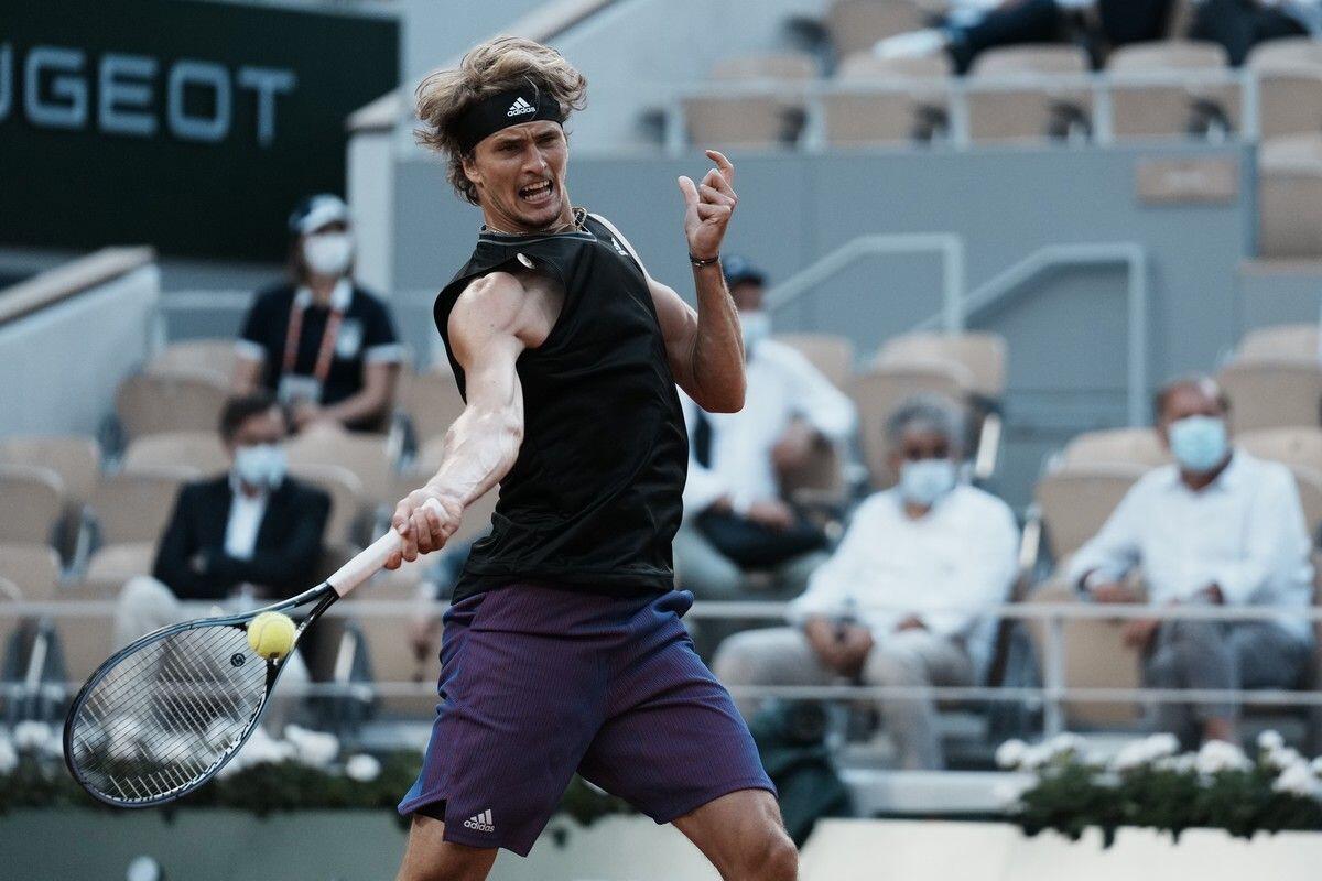 O Ζβέρεφ πέρασε στα ημιτελικά του Rolan Garros thumb