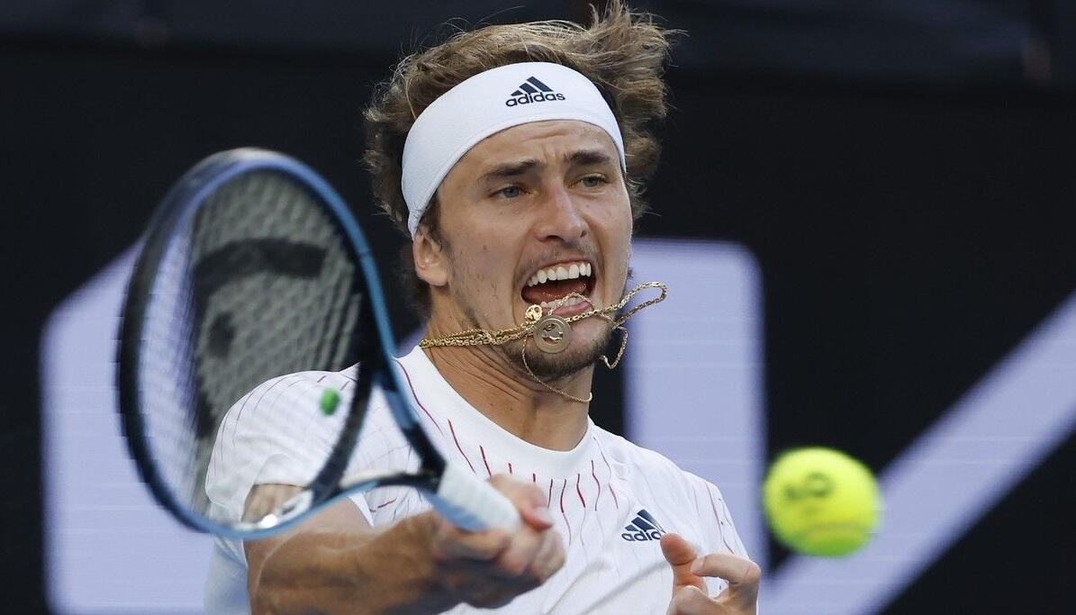 Australian Open: Άνετος ο Ζβέρεφ, πήρε τη ματσάρα ο Μπερετίνι thumb