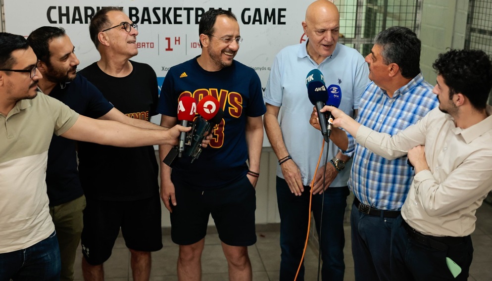 Σε φιλανθρωπικό αγώνα με τον ΠτΔ η ηγεσία του ΚΟΑ thumb