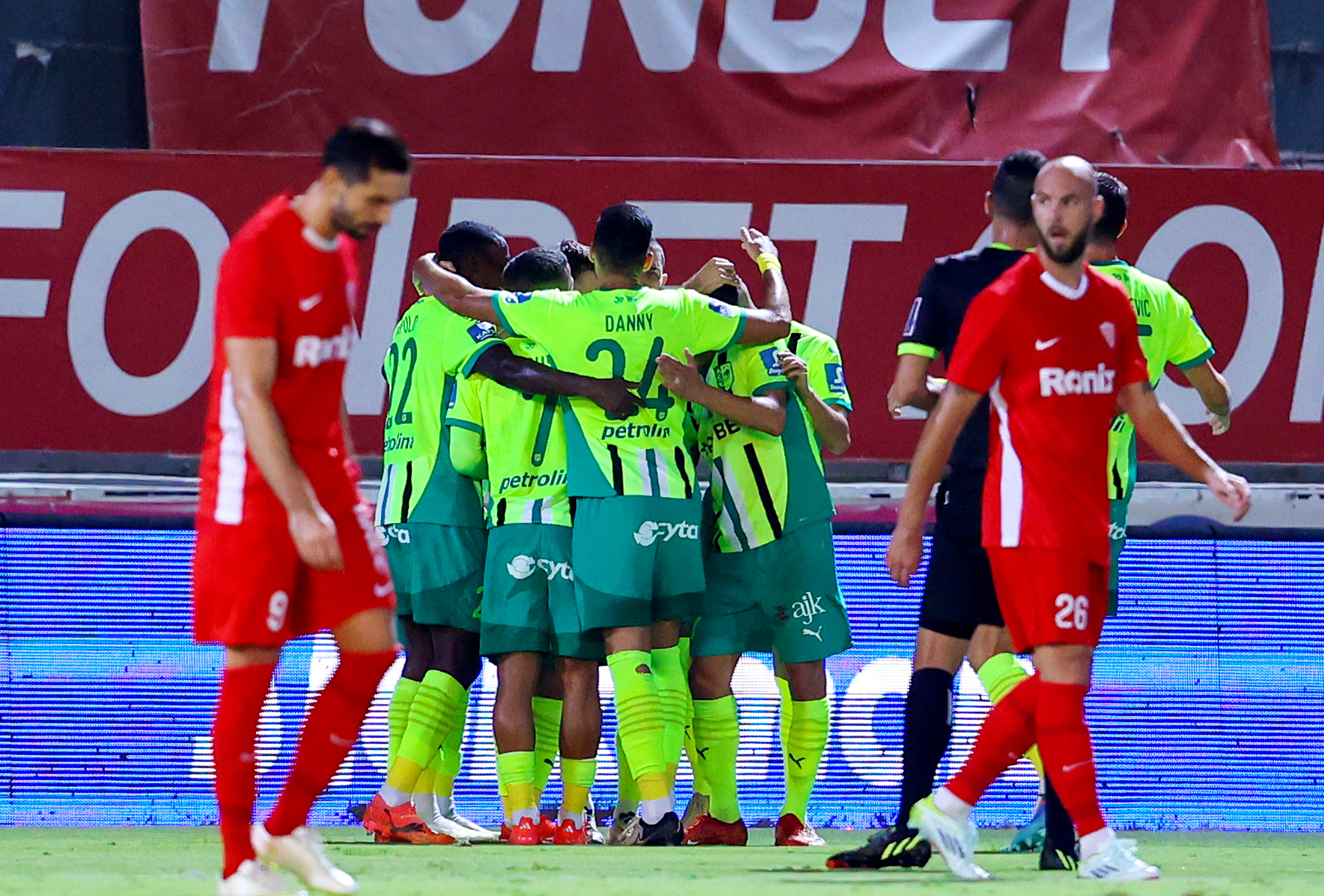Νέα Σαλαμίνα – ΑΕΚ 1-3: «Κιτρινοπράσινο» διπλό με μπόλικη δόση άγχους thumb