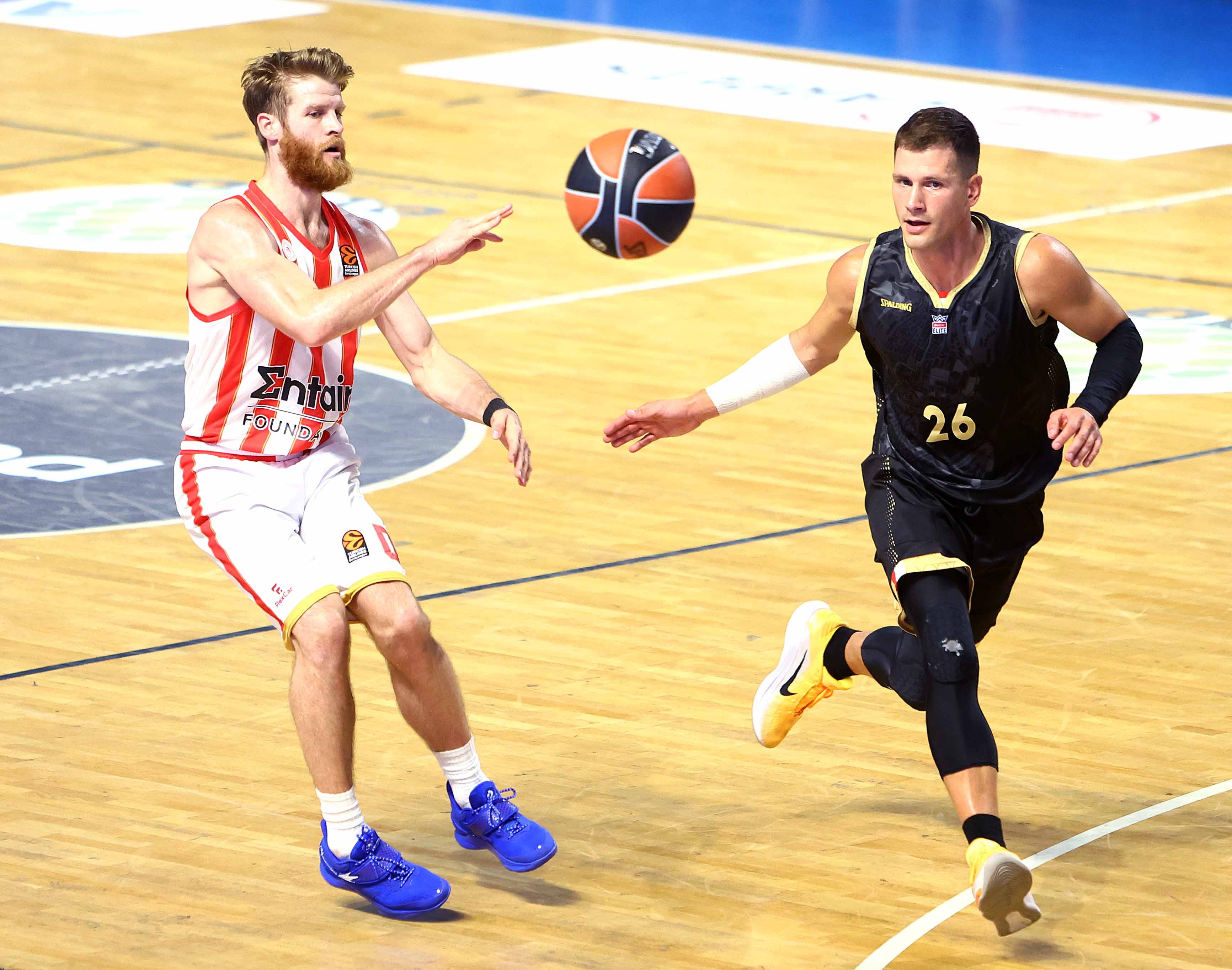 Δεύτερο φιλικό για τον Ολυμπιακό στην Κύπρο κόντρα στην Παρί thumb