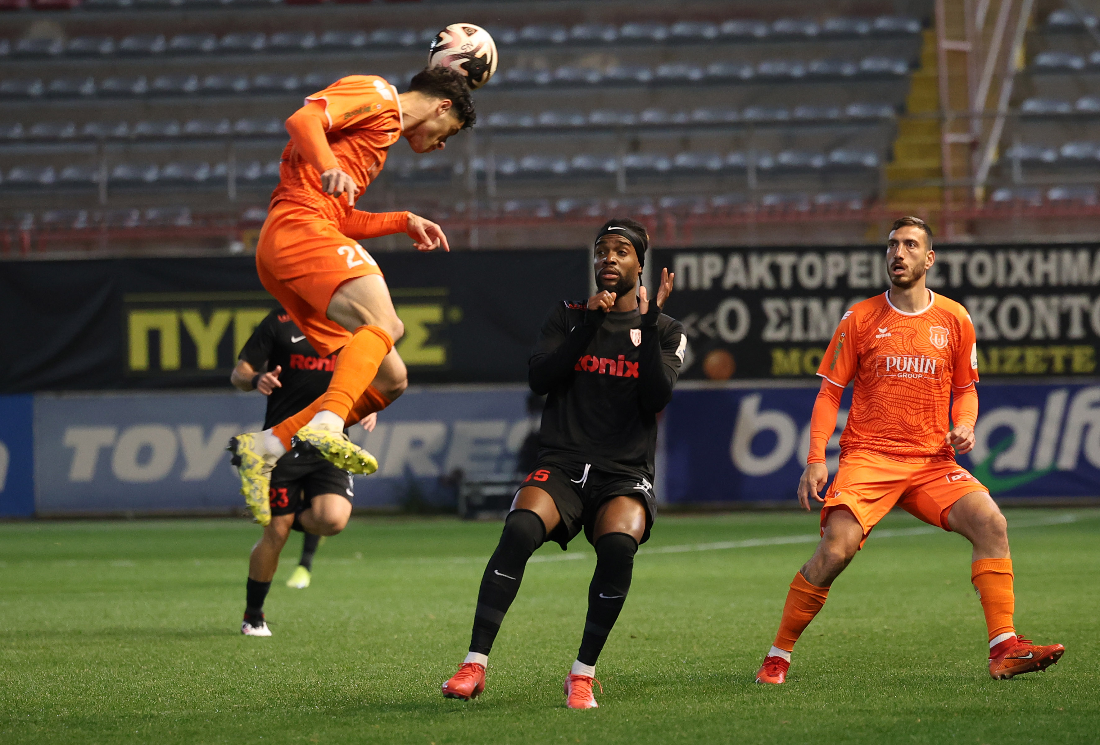 ΤΕΛΙΚΟ: Νέα Σαλαμίνα - Καρμιώτισσα 2-1 thumb